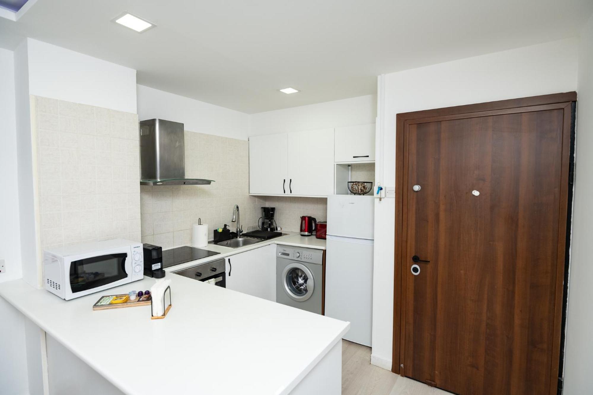 Lazuli Beach Apartment 501 Larnaca Exterior foto