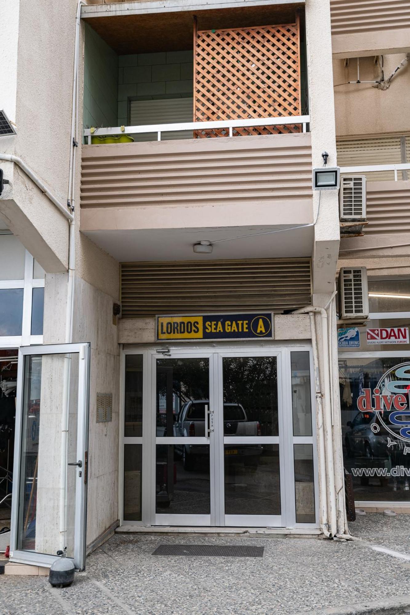 Lazuli Beach Apartment 501 Larnaca Exterior foto